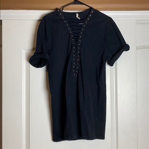 BLACK LACE UP TEE SHORT DRESS / TUNIC